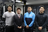 ケイズグループ、元ラグビー日本代表四宮氏がオーナーのアスリートジム「GYM XV」と業務提携しスポーツコンディショニングトレーナー事業を強化