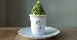 クリスマスシーズン限定メニュー「抹茶クリームのツリーケーキ」 クリスマスシーズン限定メニュー「抹茶クリームのツリーケーキ」
