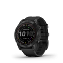 クルーの着用(予定)モデル『fenix 7 Sapphire Dual Power, Ti Carbon Gray DLC / Black』 クルーの着用(予定)モデル『fenix 7 Sapphire Dual Power, Ti Carbon Gray DLC / Black』