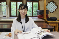 【岡山理科大学】「恐竜博2023」の図録で研究の面白さ紹介／生物地球学科卒業の石井教諭