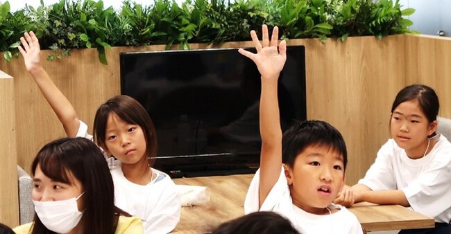 SDGs 4.質の高い教育をみんなにの実現に向けて 2023年夏休み企画 親子で職業体験イベント『KODOMOHATARAKU』開催