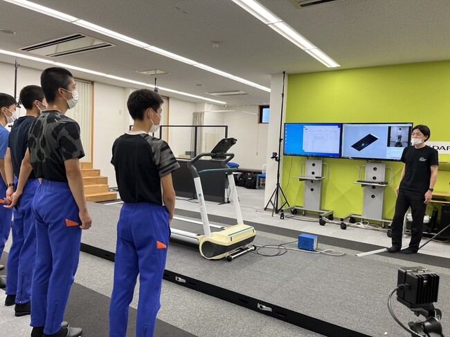 倉敷高等学校陸上競技部の選手とダイヤ工業が地域連携！選手のパフォーマンス向上に向けてサポート