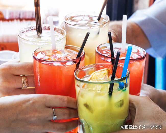 【名古屋市中区・久屋大通公園】夏休み特別企画！8月12日(土)・8月13日(日)はテイクアウトドリンクを100円引きでご提供｜エロイーズカフェ名古屋店