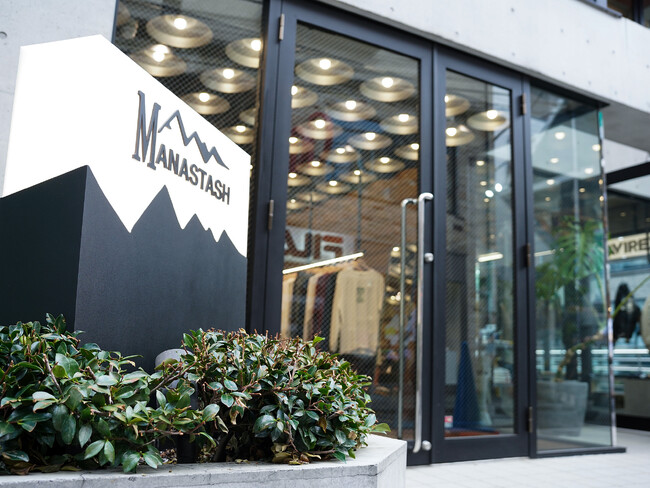 MANASTASHの初の直営店舗が原宿にオープン！