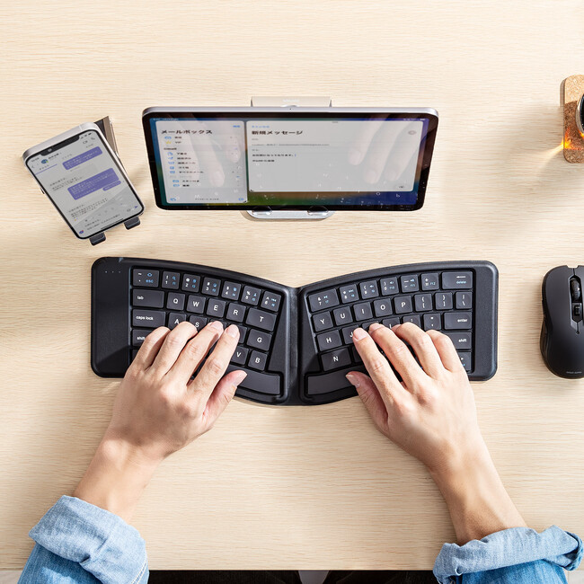 自然な角度で入力できる折りたたみ式キーボードを発売