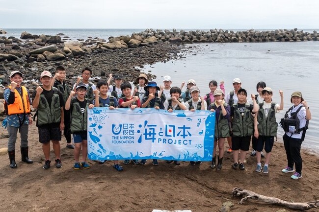 函館の中高生が磯での生き物観察と釣りで「近くて遠い海」にふれる1日かぎりの部活「はこだてOceans」を開催しました！