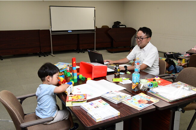 【岐阜県高山市】多様な働き方を推進！市職員の子連れ出勤制度試行開始