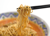 8月21日(月)より中国ラーメン揚州商人全店で第4の麺、「低糖質麺」が販売開始　「37種類のラーメン」と「4種類の麺」の組み合わせ次第で「140種類」のメニューラインナップに