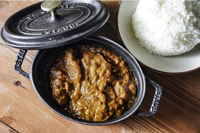 【バルバッコア オンライン新商品】厳選牛肉がゴロゴロ入った特製ビーフカレー