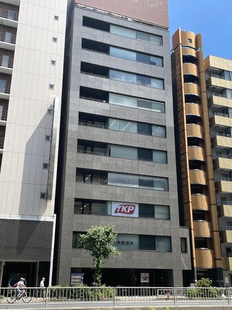 TKP、創業の地に「TKP スター貸会議室 浜松町」をオープン。商号変更で新たなスタートを切る無人会議室に特化した子会社「コンステ」の新拠点に