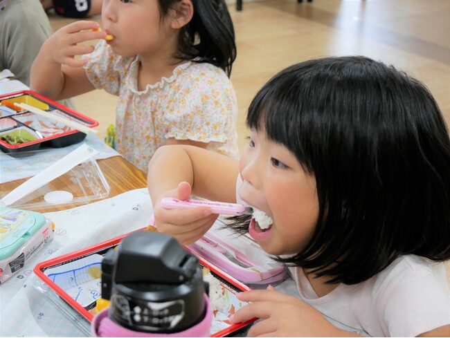 夏休みの保護者の家事負担を軽減！札幌市内の児童クラブ120カ所へ昼食提供を実施　16日間で延べ11,397食