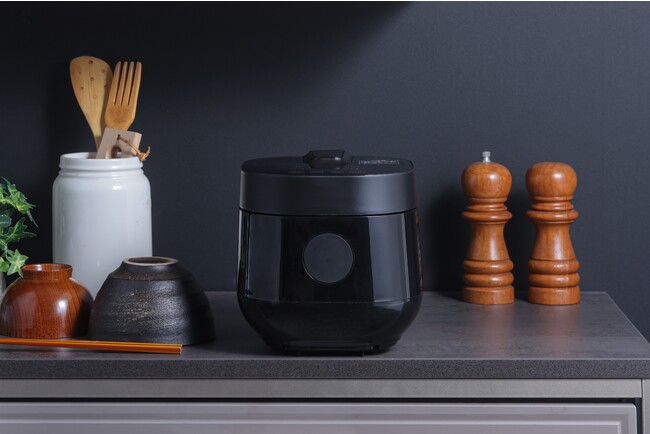 少量炊きでふっくら美味しく炊ける炊飯器2機種を、ジェネリック家電ブランド「MAXZEN」より2023年8月中旬に発売