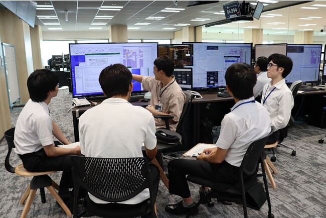 トレイダーズ証券：「金融教育の推進」の一環として、高校生向け「ジョブシャドウイング」を実施いたしました。