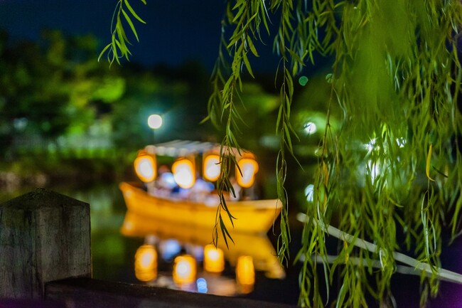 【VMG HOTELS & UNIQUE VENUES】中秋の名月を眺めながら愉しむ夜舟巡り　佐原商家町ホテルNIPPONIAより宿泊者向け「月見舟体験」に貸切プランが登場