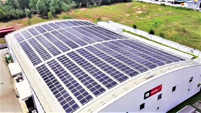 金型部品製造のパンチ工業、ベトナム工場に太陽光発電パネルを設置