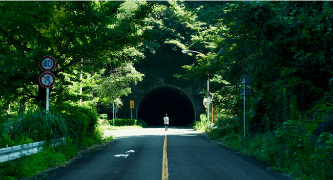 2020年に佐賀県で撮影された映画『なぎさ』監督の舞台挨拶付き上映がシアターシエマで開催