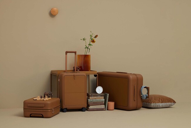【moln】旅の装いや風景に溶け込む現代的な中間色「Umber/アンバー」新発売