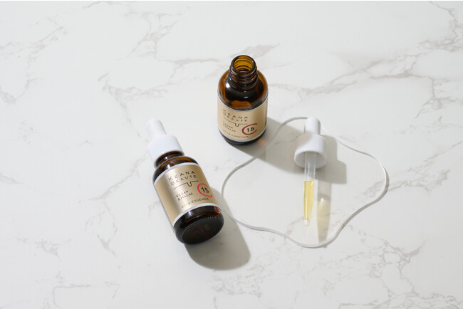 「ケアナボーテ VC15特濃美容液」で夏枯れ毛穴にさようなら！話題のビタミンC美容液から「特濃タイプ」が新登場！