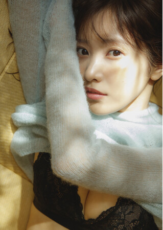 佐野ひなこ写真集「infinito」電子特別版が本日発売！