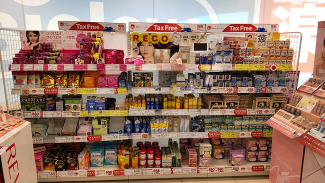 訪日外国人旅行者のお客様向けサービス強化のため、免税販売店舗を1,000店舗に拡大