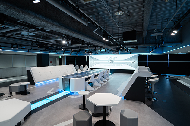 大阪モード学園に新施設誕生！学生の創造力を発信する新時代のスクールラウンジ「INCUBATION LOUNGE 0」9月には生成AIで大阪メトロデジタルサイネージ用画像制作