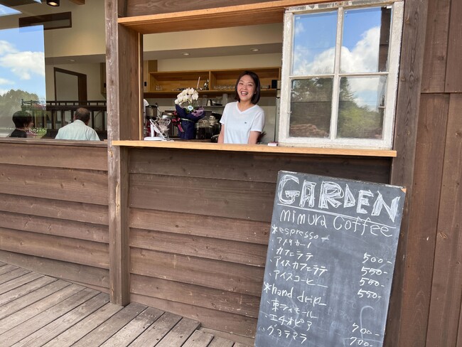 広島県神石高原町に、愛犬と楽しめるハンドドリップコーヒー店GARDEN mimuracoffeeがオープン！