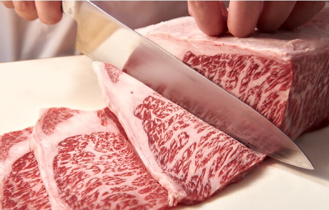 【埼玉県】厳選した黒毛和牛や熟成肉が食べ放題で楽しめる「牛角食べ放題専門店」