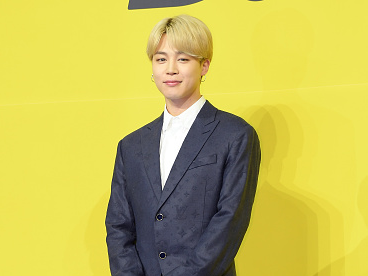 「HYBE所属男性スター‘最強ビジュアル’決定戦」TOP3をBTSが独占！