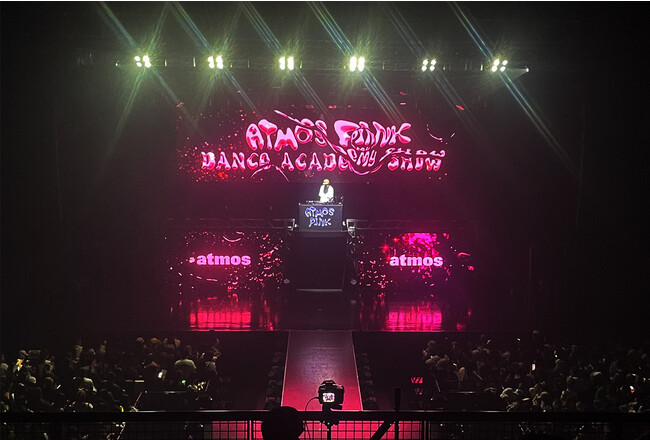 Zepp Diver City TOKYOで開催されたダンスイベント「ATMOS PINK DANCE ACADEMY SHOW Vol.1」にLEDビジョンを設置。