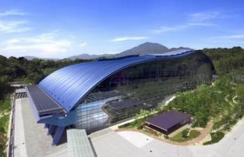 九州国立博物館ロビーで、東蓮寺藩400年記念パネル展を開催しています