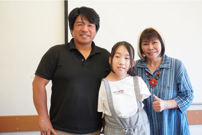 日本初、ヤング・チャレンジド（障がいのある若者たち）の女子高校生ドローンパイロットがIDA無人航空機教習所で学び、最年少で国家資格である一等無人航空機操縦士を取得しました。