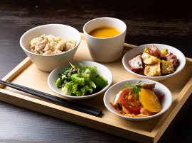 野菜モードなお昼にデリカッセン 野菜モードなお昼にデリカッセン