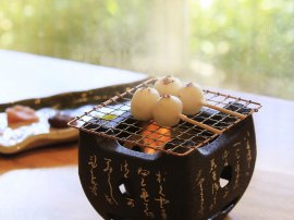 セルフで愉しむ焼き団子 セルフで愉しむ焼き団子