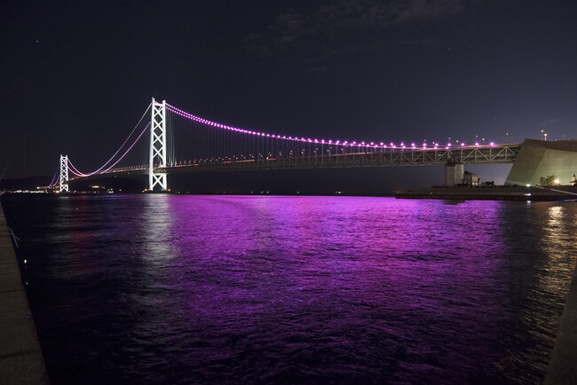 10月のピンクリボン月間に東京都庁や明石海峡大橋など27か所がピンク色に！「ピンクリボンフェスティバルライトアップ」開催