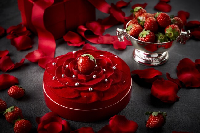 【ザ・リッツ・カールトン大阪】＜10月2日（月）より予約受付開始＞“おもちゃ箱”をテーマに5種のクリスマスケーキなどをご用意