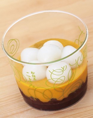 北海道産のえびすかぼちゃを使用した濃厚白玉しるこを販売いたします。