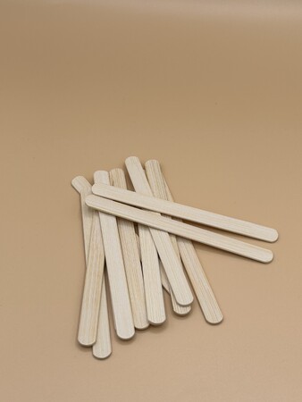 一般流通冷菓として国内初（※）アイススティックに竹材を使用