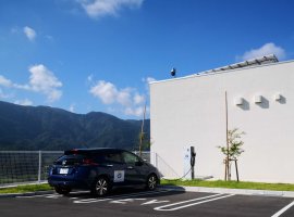 ぷらマネ(R)リンクで制御している太陽光パネル、EV、V2X対応充放電装置