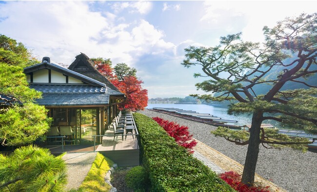 翠嵐 ラグジュアリーコレクションホテル 京都　コンデナスト・トラベラー誌 読者投票　「2023年リーダーズ・チョイス・アワード」において　　6年連続で「日本のベストホテル」部門 の第1位に選出