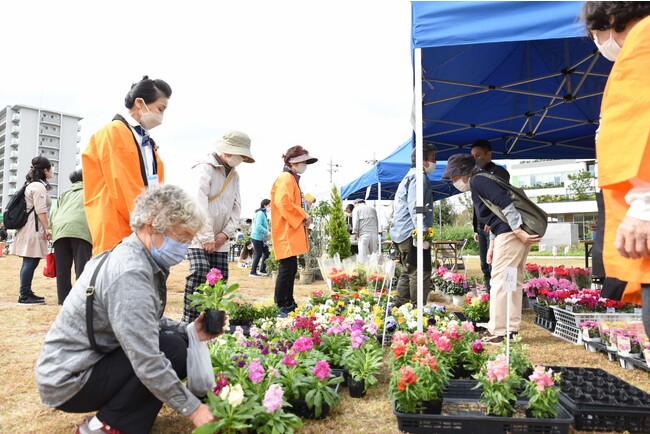【兵庫県川西市２０２３】花と緑あふれる都市緑化祭とザリガニつりを開催