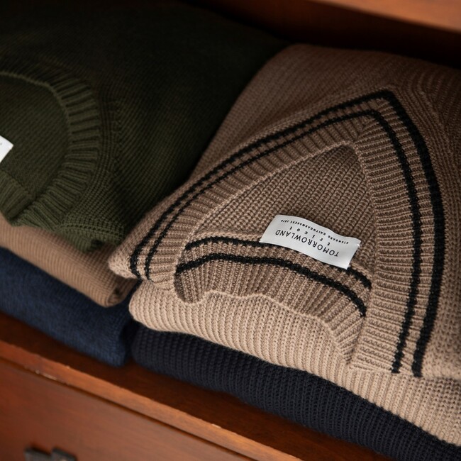 10月11日（水）から10月17日（火）までの期間、トゥモローランド 横浜高島屋店 6Fにて〈TOMORROWLAND tricot Gallery〉と題したPOP UPを開催いたします。