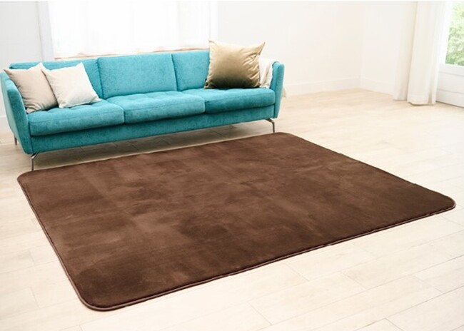 「選べる、見つかる、あたたかさ」PB「CLOSSHI PREMIUM」からセンターラグが販売！