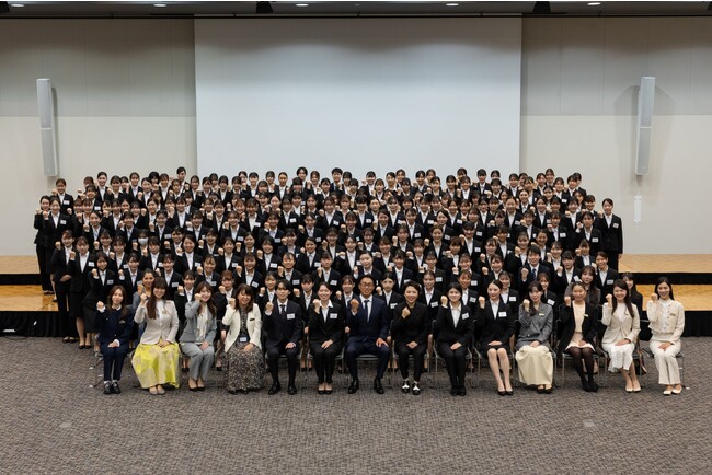 【SBCメディカルグループ】2024年新卒 総合職・受付カウンセラー職の内定式を開催しました