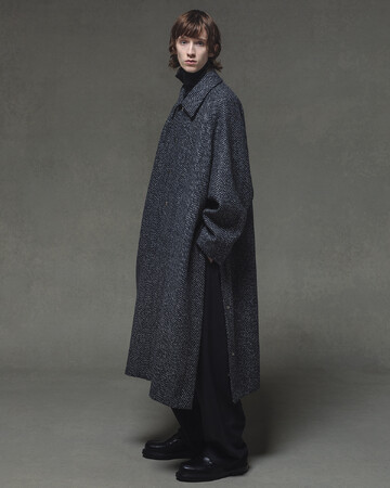 10月13日（金）より〈The CLASIK〉と〈LAND OF TOMORROW〉の別注コレクションを販売いたします。