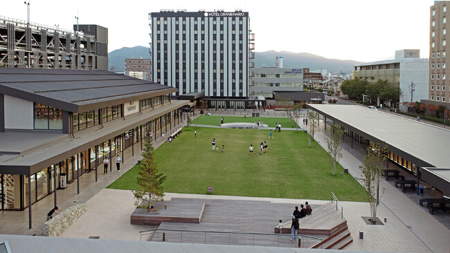地域創生事業 第2 号案件 敦賀駅西地区土地活用事業『TSURUGA POLT SQUARE 「ottaotta（オッタ）」』が「令和5 年度 土地活用モデル大賞」にて国土交通大臣賞を受賞