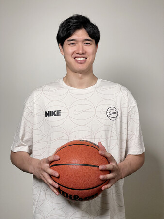 フェニックス・サンズ 渡邊雄太選手「WOWOW NBAアンバサダー」就任！10月25日（水）開幕 「NBAといえばWOWOWのイメージ」