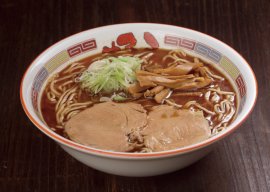 クセがあるけどクセになる「蜂屋」のラーメン クセがあるけどクセになる「蜂屋」のラーメン