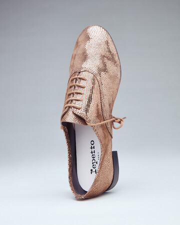 〈Repetto2023秋冬〉パーティーシーンをイメージしたメタリックシューズ『DISCO』発売