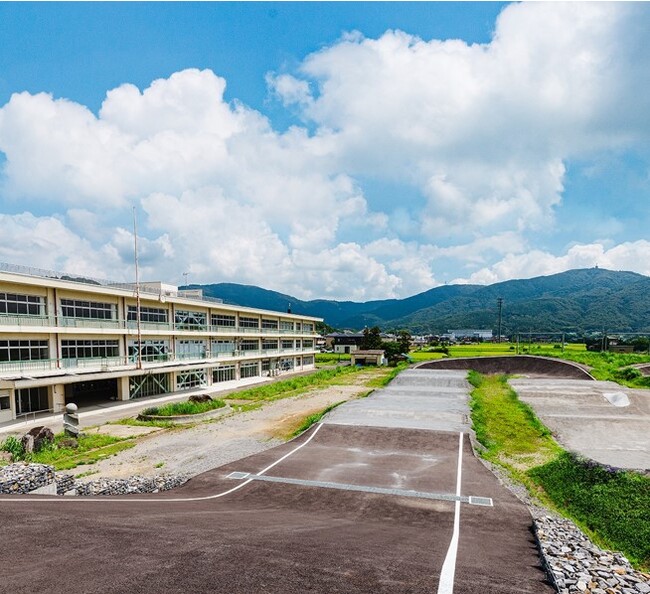 つくば市が廃校をリノベーションした「筑波山ゲートパーク」にeバイクを無償貸与 自転車を活用した地域活性化に協力