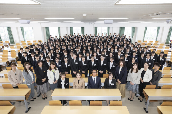 【SBCメディカルグループ】2024年新卒 看護師・胚培養士の内定式を開催しました